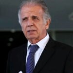 Ministro da Defesa...