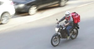 Motoboys de Salvador aderem a movimento nacional por taxa mínima de R$ 10