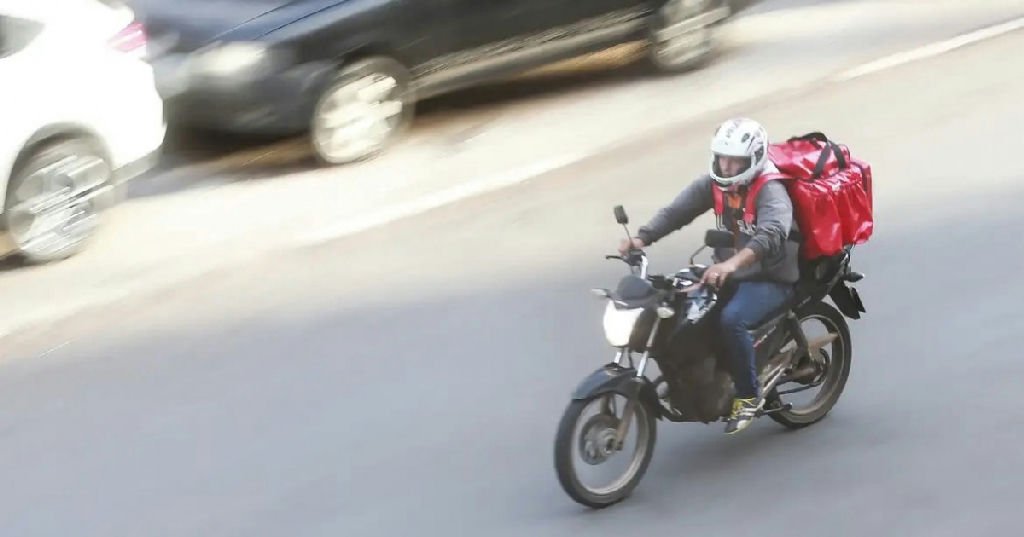 Motoboys de Salvador aderem a movimento nacional por taxa mínima de R$ 10