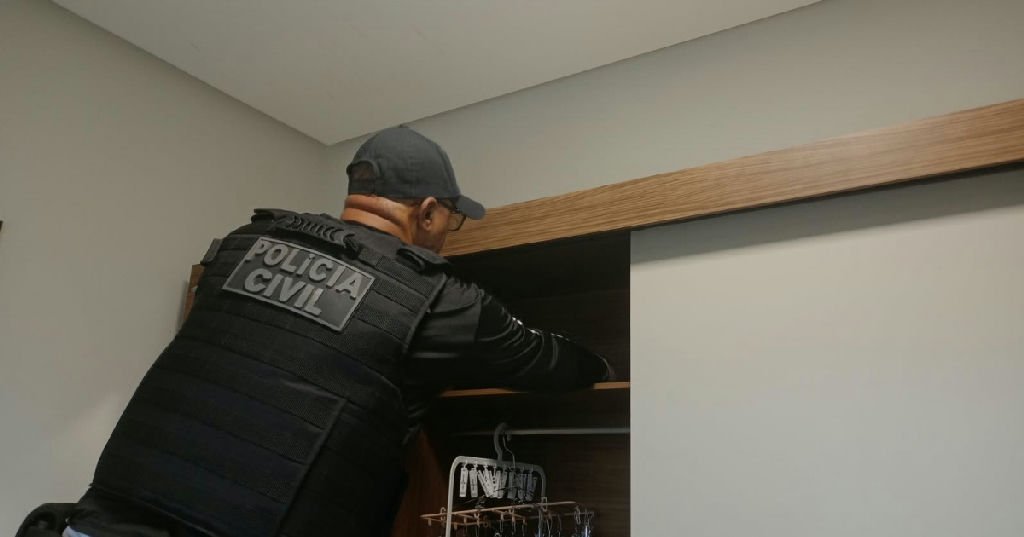Operação Linha Sombria desarticula rede de delivery de drogas em Feira de Santana