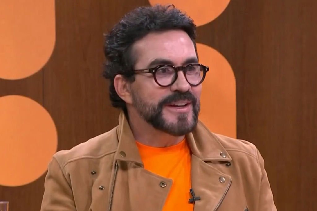 Padre Fábio de Melo contesta críticas e defende a simplicidade de sua rotina religiosa