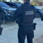 Polícia Civil detém...