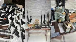 Polícia Federal combate fraude em registros de Cacs com apreensão de armas e dinheiro na Bahia