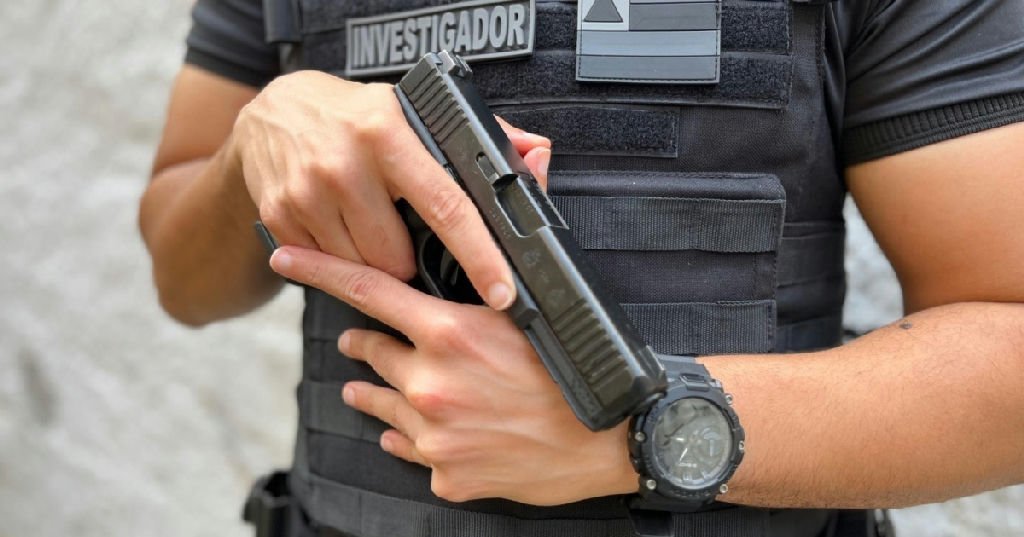 Polícia prende homem de 30 anos por tentativa de feminicídio contra ex em Monte Santo