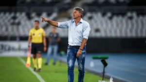 Renato Gaúcho retorna ao Grêmio para sua quinta passagem no comando técnico