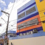 Salvador amplia rede...