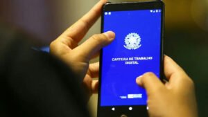 Simm disponibiliza 654 vagas de emprego em Salvador com salários de até R$ 3,1 mil