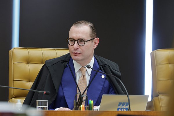 STF: Ministros Zanin e Moraes alteram postura em pedidos de acesso a dados