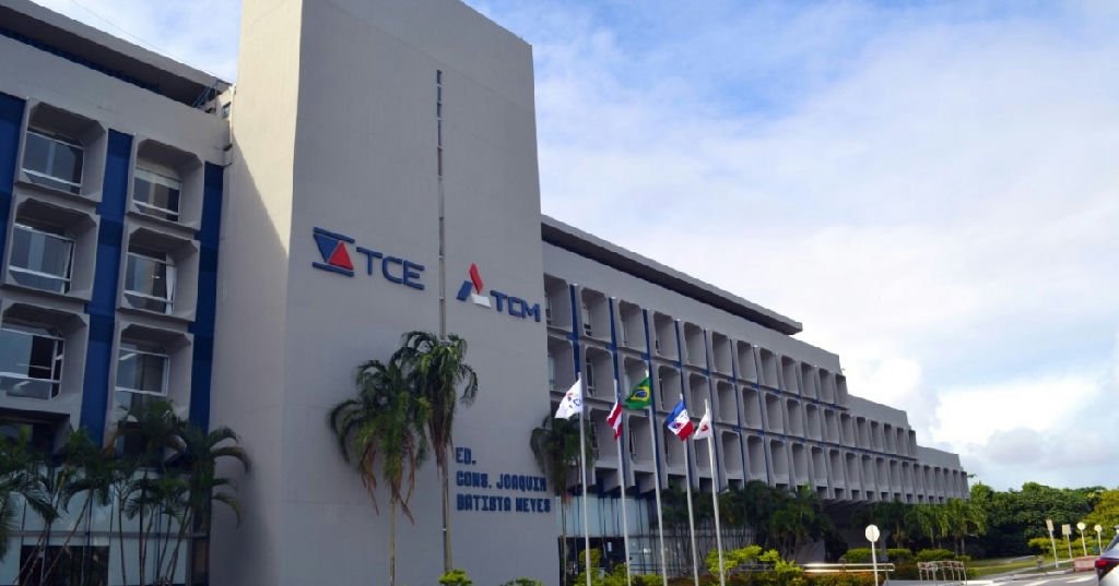 Tce-ba registra aumento de 74% no número de gestores com contas desaprovadas