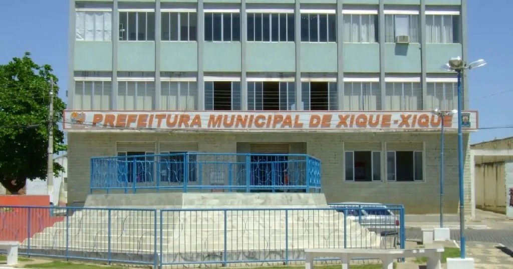 Tcm-ba determina que ex-prefeito de Xique-xique devolva R$ 8,9 milhões aos cofres públicos