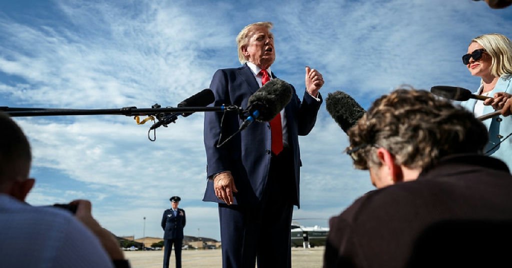 Trump anuncia criação de cargo de czar da inteligência artificial nos Estados Unidos