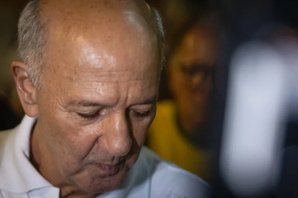 TSE avalia futuro político de Arruda em julgamento decisivo sobre candidatura ao GDF