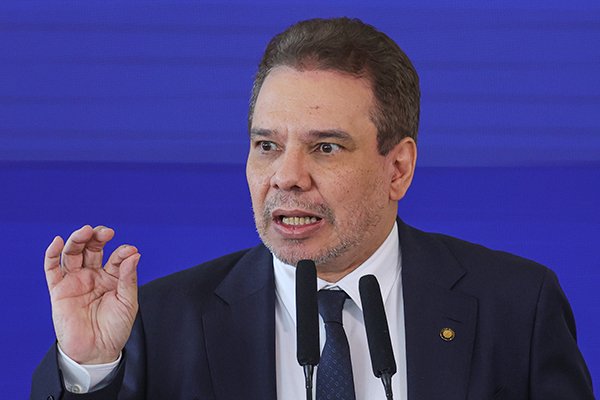 TSE e Ministério da Justiça impõem restrições a blitze da PRF nas eleições de 2026