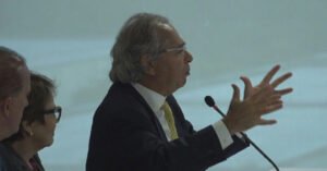 Vídeo de Paulo Guedes sobre legalização de jogos volta a circular nas redes sociais