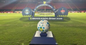 Vitória e Grêmio medem forças no Barradão em duelo decisivo pelo Brasileirão