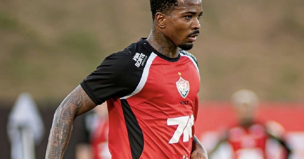 Vitória intensifica preparação tática durante Data Fifa de olho na Chapecoense