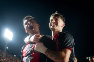 Vitória supera Grêmio no Barradão e encerra sequência negativa no Brasileirão