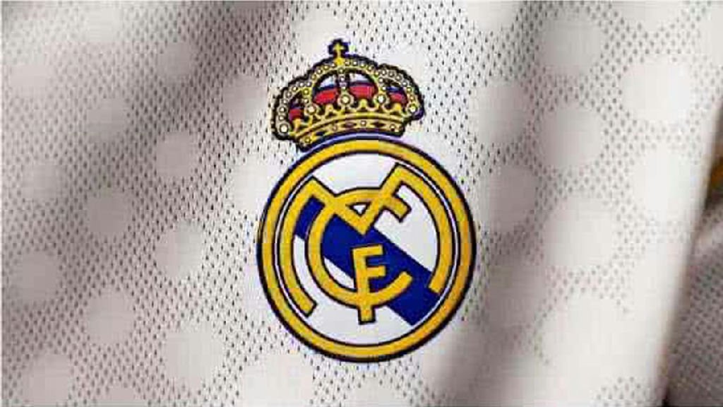 Zagueiro do Real Madrid é condenado por embriaguez ao volante na Espanha