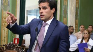 Aleluia articulação para afastar PSDB da Transalvador após aproximação entre Muniz e Jerônimo