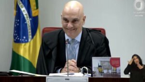 Alexandre de Moraes determina arquivamento de inquérito contra Marcos do Val