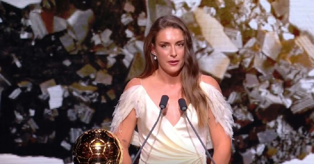 Alexia Putellas conquista a Bola de Ouro pela terceira vez na carreira