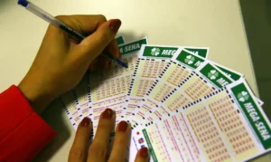 Aposta e expectativa com prêmio milionário da loteria federal