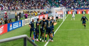 Bahia consolida protagonismo no Brasileirão com recorde de pontos após sair atrás