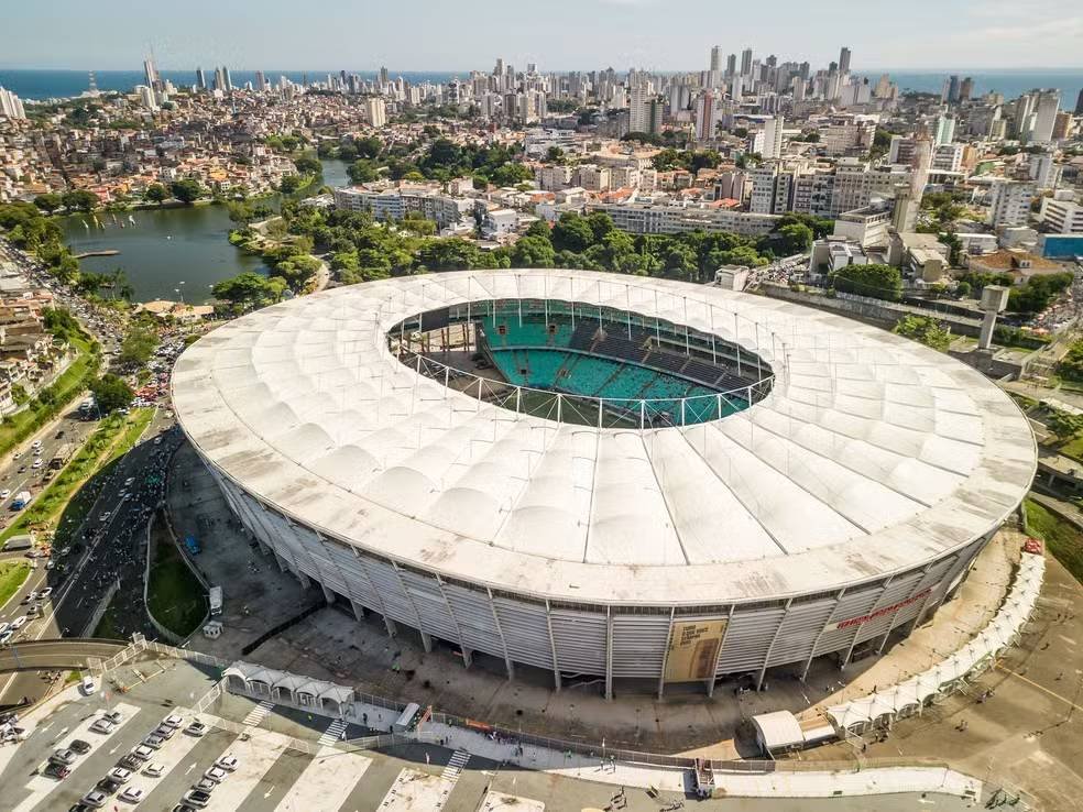 Bahia negocia com Grupo City gestão da Fonte Nova visando licitação em 2027