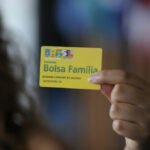 Bolsa Família inicia...