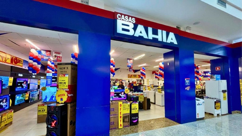 Casas bahia realiza leilão de móveis com descontos e lances iniciais baixos