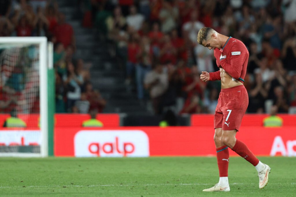 Cristiano Ronaldo recebe suspensão e multa da federação portuguesa