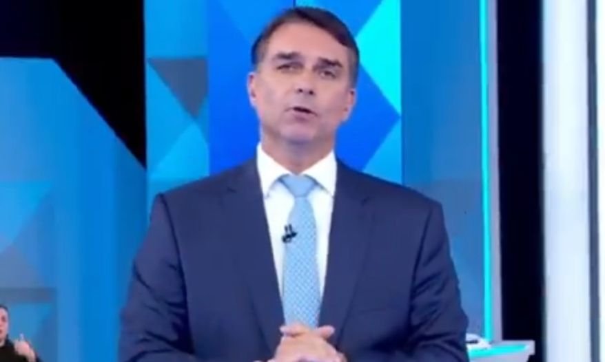 Debate presidencial na Globo traz declarações de Flávio sobre o caso Ana Clara