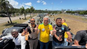 Diego Castro lidera carreata na Bahia em ato de oposição ao PT