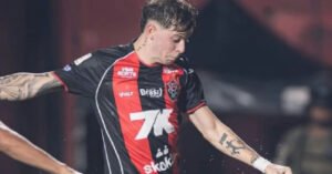 Diego Tarzia é desfalque confirmado do Vitória para confronto contra o São Paulo