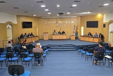 Eleição da Mesa Diretora na Câmara Municipal de Cairu é suspensa após conflito interno
