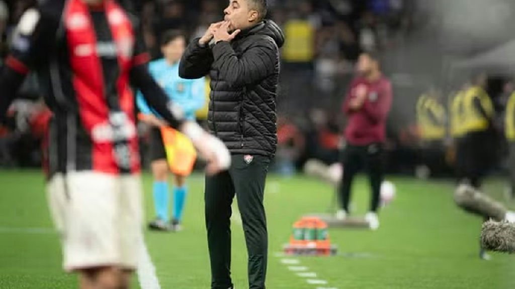 Empate fora de casa valorizado por Jair Ventura no campeonato