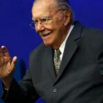 Ex-presidente José Sarney...