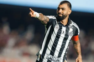 Gabigol brilha e Santos vence o São Paulo no Morumbis