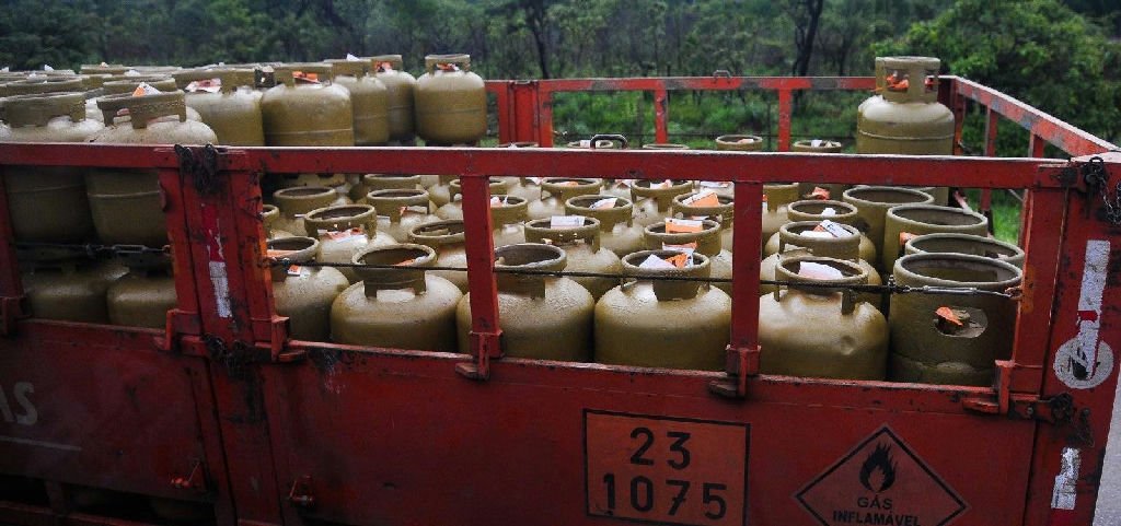 Gás de cozinha tem alta de 9% na Bahia e encarece botijão para o consumidor