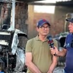 Incêndio destrói trator...