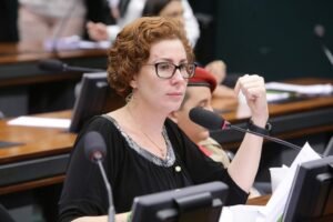 Justiça italiana define data para nova audiência sobre extradição de Carla Zambelli
