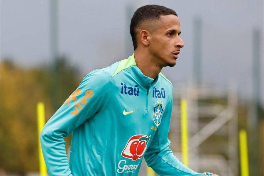 Lateral do Bahia entra na mira de Ancelotti para amistosos da Seleção