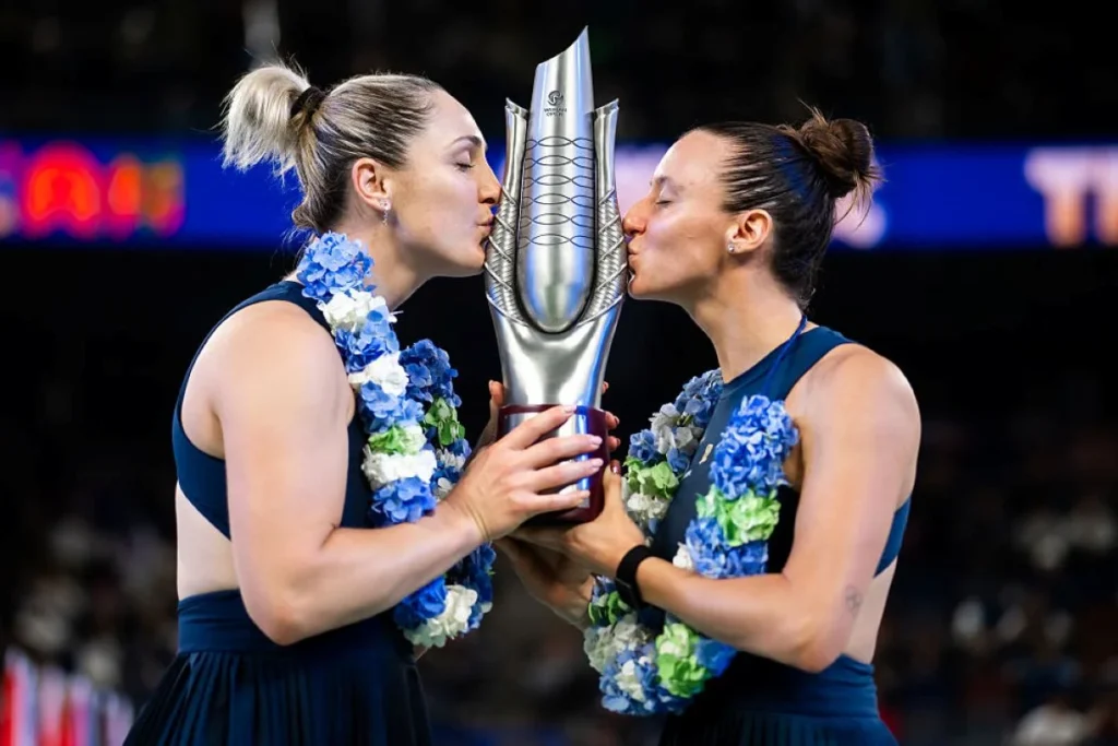 Luisa Stefani e Gabriela Dabrowski vencem torneio de duplas na China