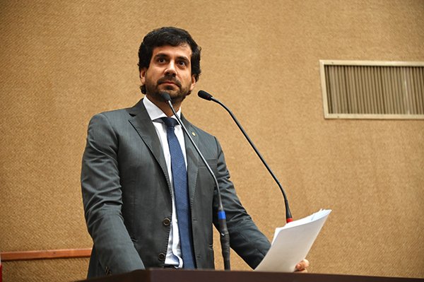 Manuel Rocha prega união nacional após eleições presidenciais