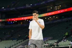 Marco Moreno se aproxima de estreia oficial pelo Bahia após período de adaptação