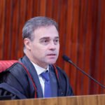 Mendonça afirma que...