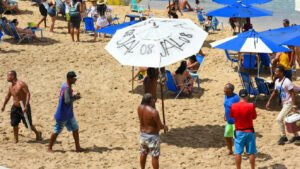 Ministério Público aciona prefeitura de Salvador por irregularidades em praias