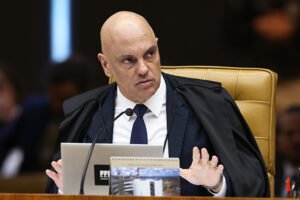 Moraes encerra investigações contra Marcos do Val, Allan dos Santos e Oswaldo Eustáquio