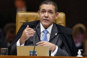 Nunes Marques descarta interferência estrangeira nas eleições de 2026