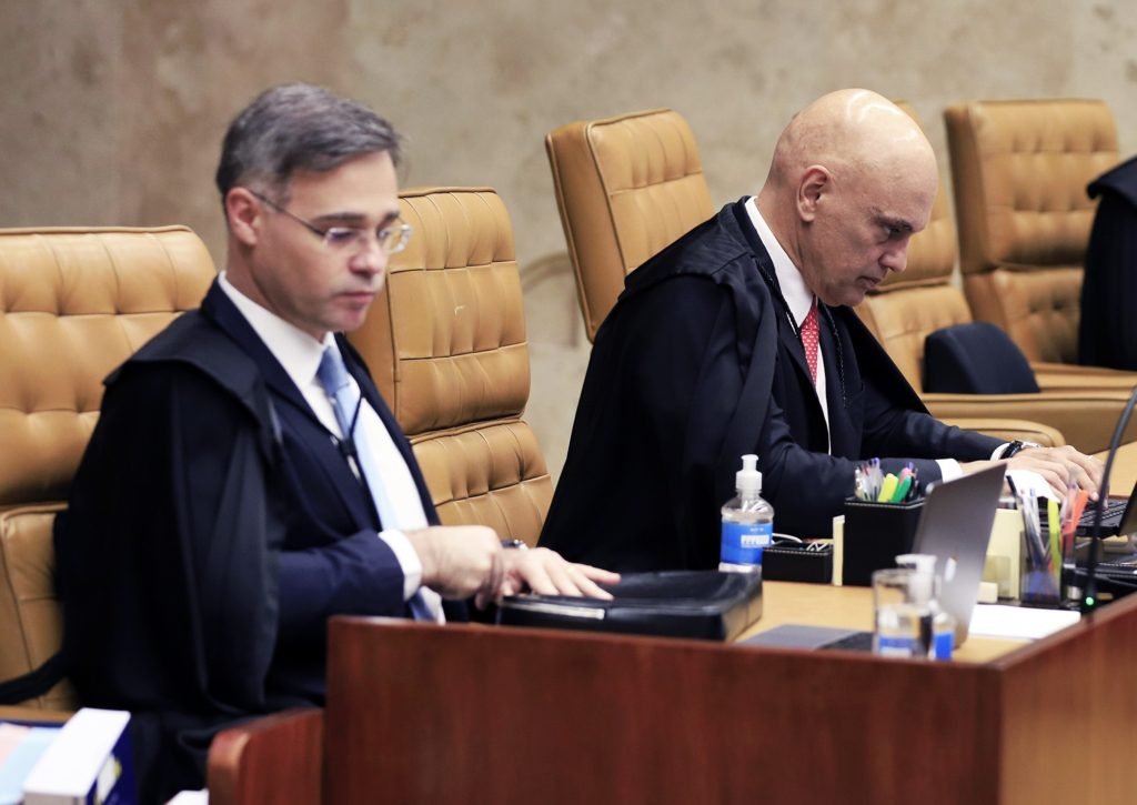 PGR diverge de alexandre de moraes e afasta provas contra andre mendonca